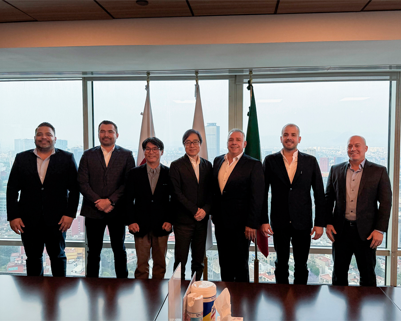 Grupo Adelnor y FIASA fortalecen el futuro de la nutrición líquida en México